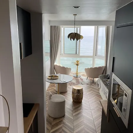 Apartament Estudio Romantico En Primera Linea Con Vistas Directas Al Mar Sitio de Calahonda